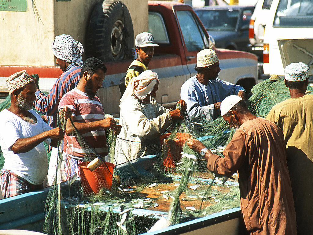 Fischer in Matrah / Fishermen at Muttrah (1994)