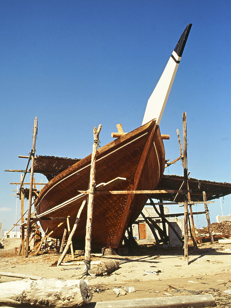 Dhauwerft in Sur / Dhow Shipyard in Sur