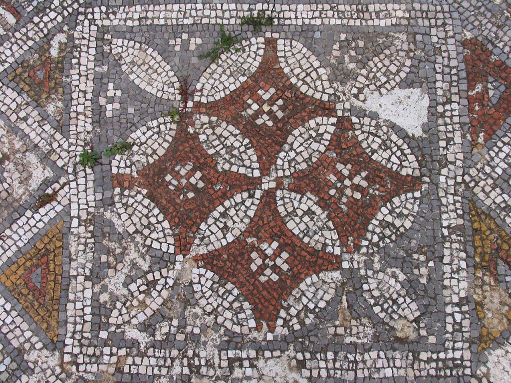 AGIOS TRIAS BASILIKA /  AYIOS TRIAS BASILICA