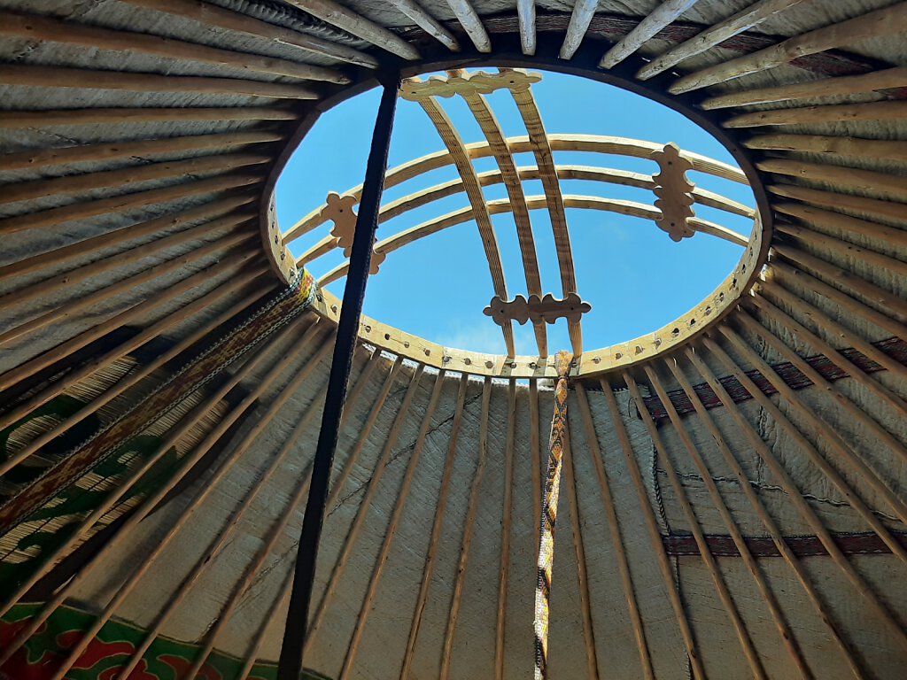 Jurtenbau / Building a Jurt